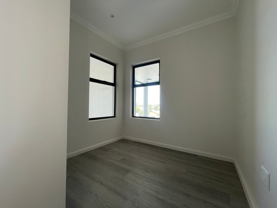 2 Bedroom Property for Sale in Flamingo Vlei Western Cape